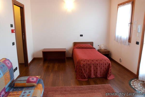 Hotel Due Ragni Villorba Oda fotoğraf