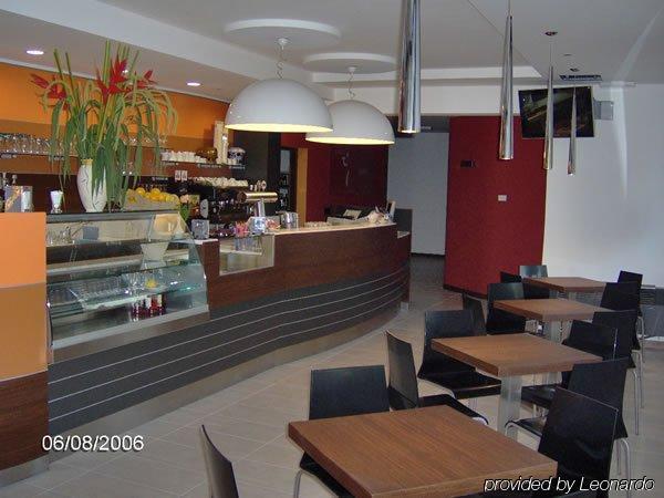 Hotel Due Ragni Villorba Restoran fotoğraf